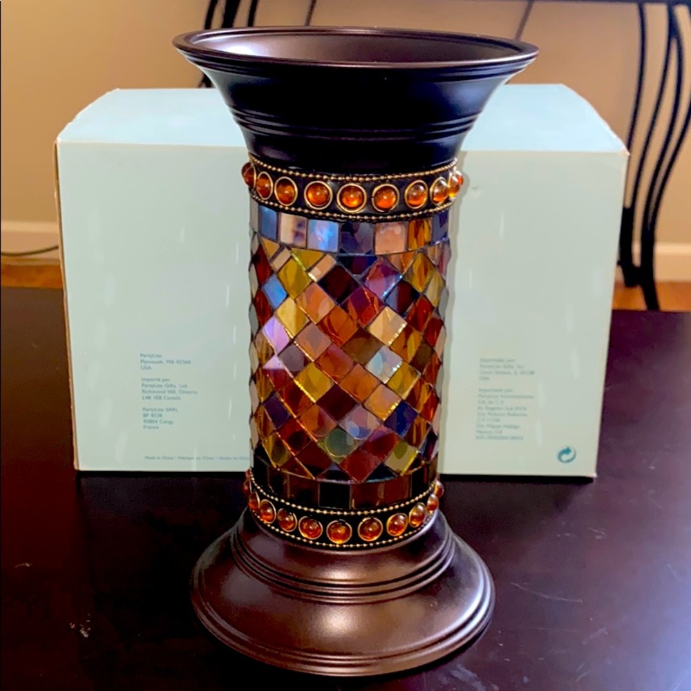 PartyLite Global Fusion 9” column